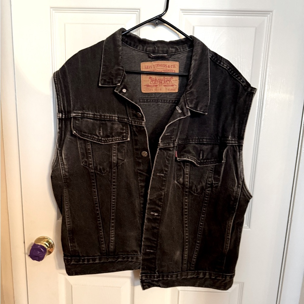 Levi Strauss Black Jean Vest,Nice condition,